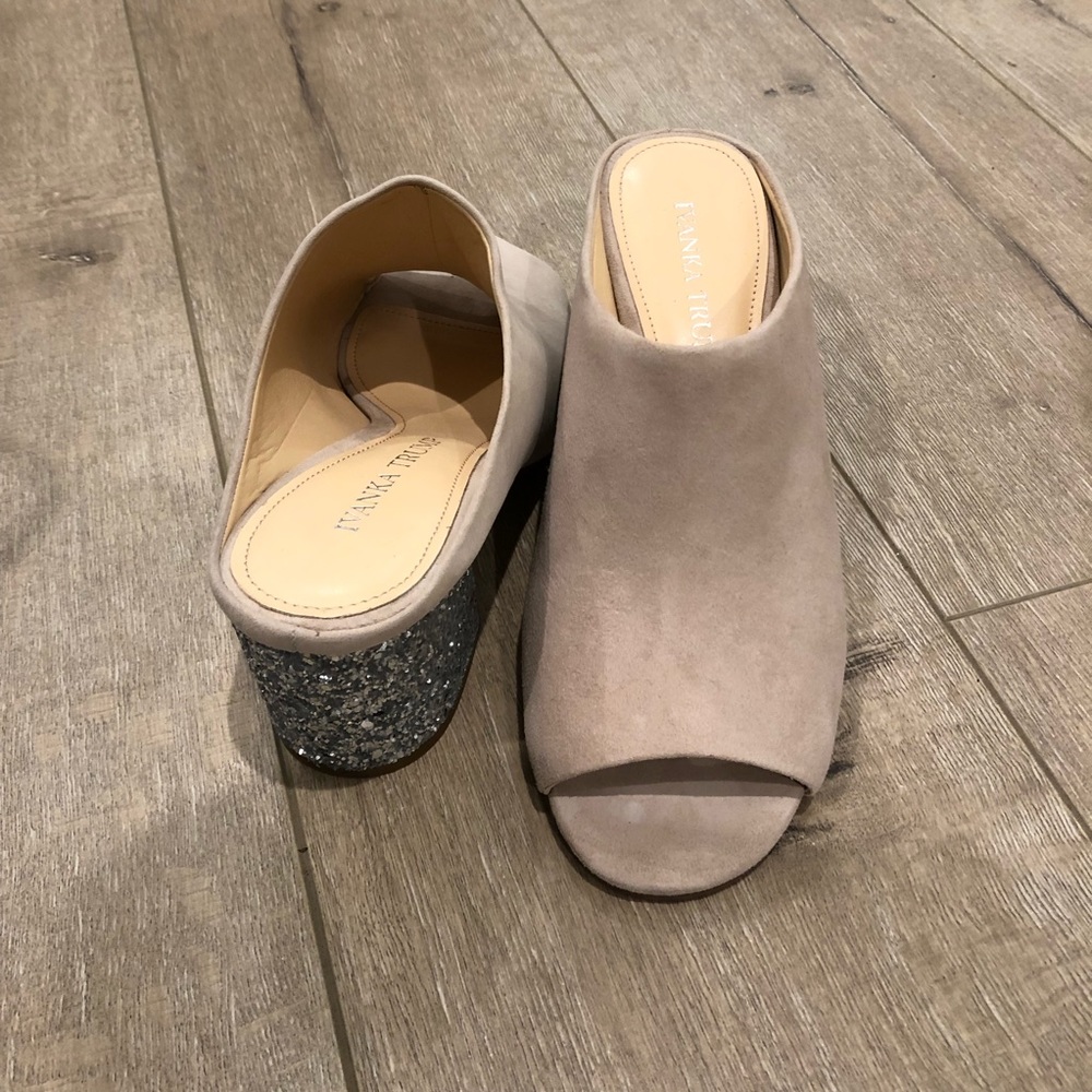 Ivanka Trump Gray Mules with Silver Heel